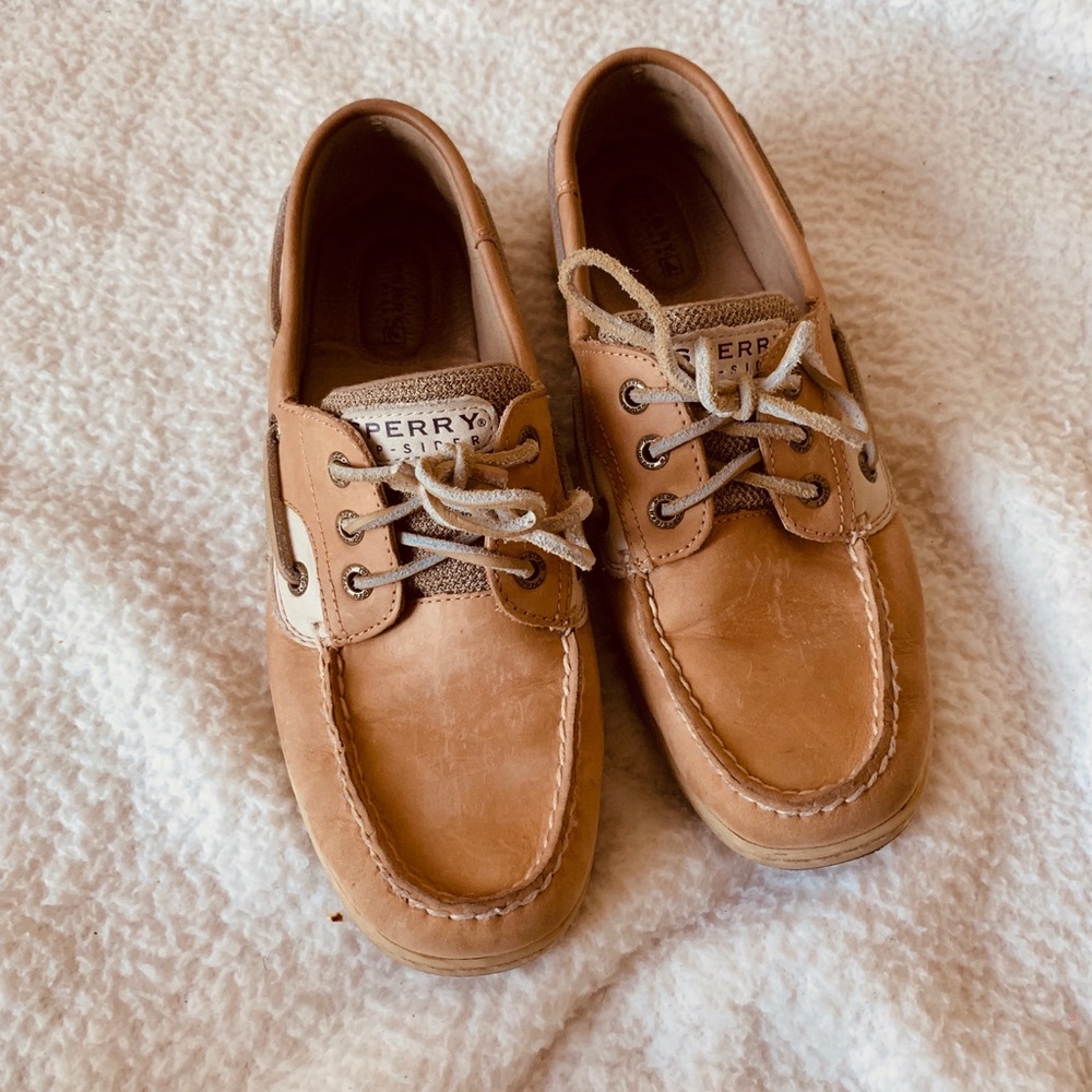 Sperry boat shoes
